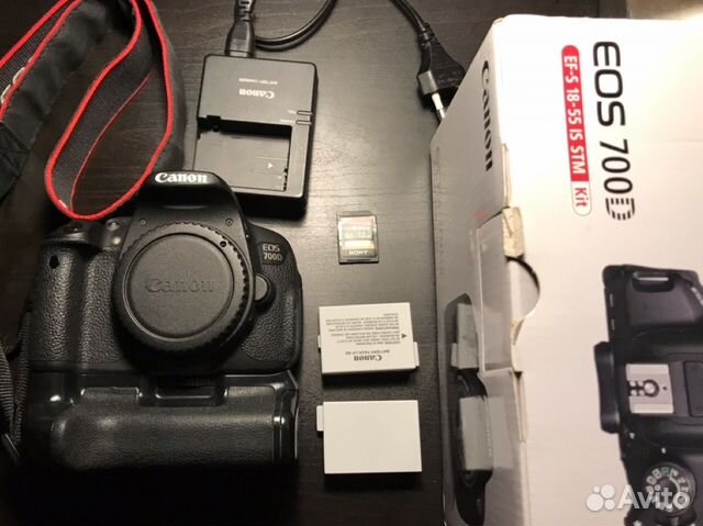 Canon 700D (17тыс.кадров) Canon 700D (17тыс.кадров)