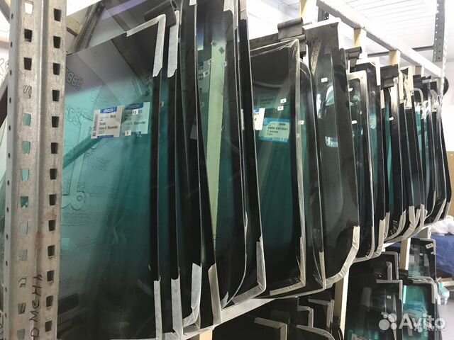 Лобовое стекло Fiat Doblo