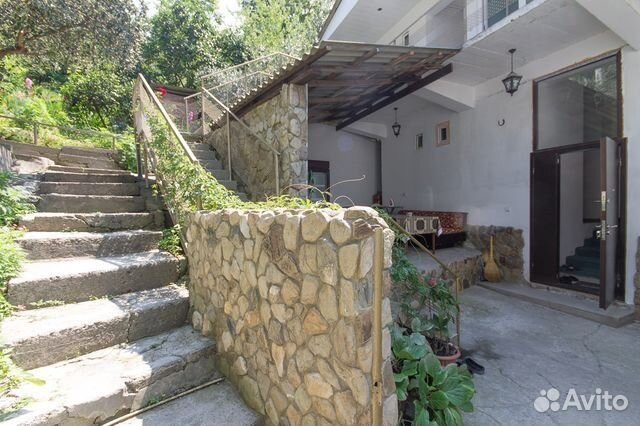 Комната 14 м² в 8-к, 1/1 эт. Комната 14 м² в 8-к, 1/1 эт.