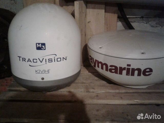 Судовая спутниковая тв антенна KVH Tracvision M3 Судовая спутниковая тв антенна KVH Tracvision M3