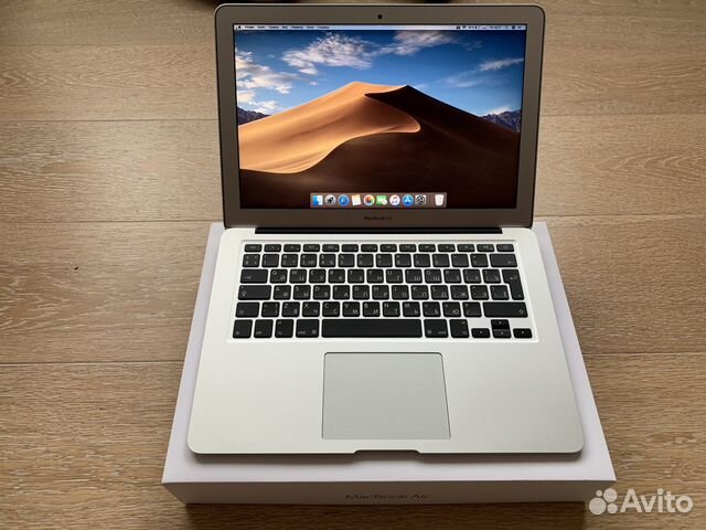 Apple MacBook Air 13 (2017) 128GB + plastic case
