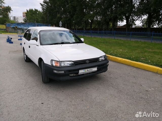 Toyota Corolla 1.3 AT, 2000, 170 000 км