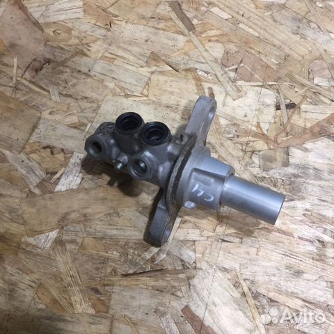 Главный тормозной цилиндр гтц Citroen C4 B7