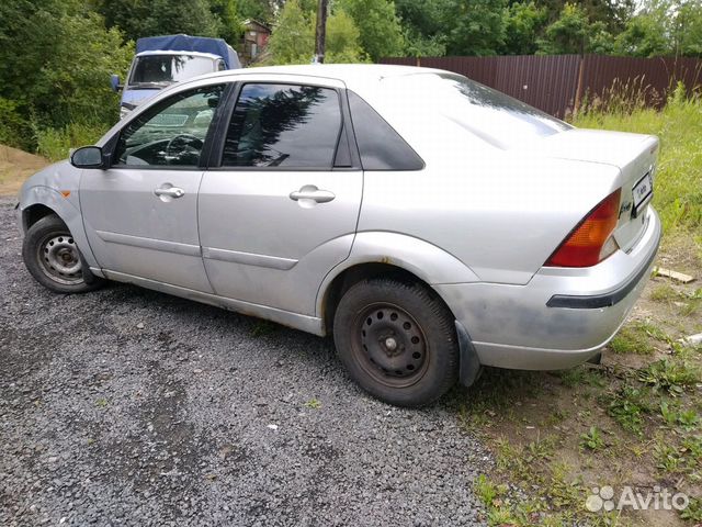 Ford Focus 1.6 МТ, 2004, битый, 176 321 км