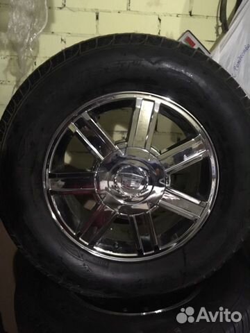 Cadillac Escalade Tahoe Диски r18 оригинал + резин Cadillac Escalade Tahoe Диски r18 оригинал + резин
