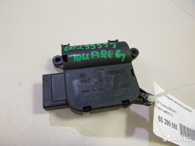 Моторчик заслонки отопителя VW Touareg