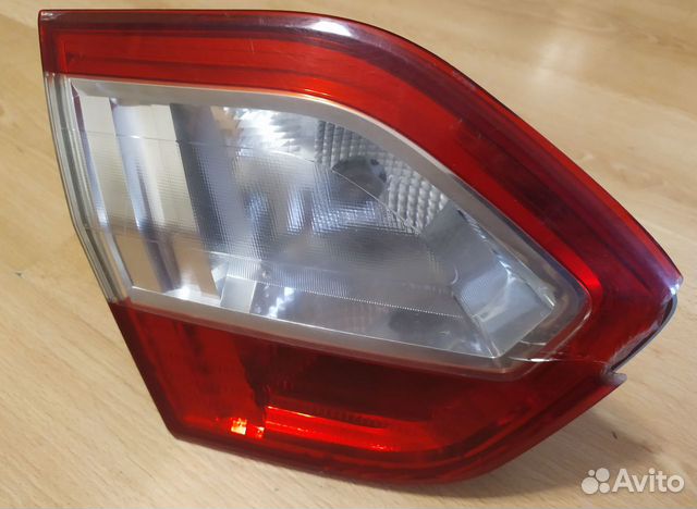 Фонарь задний левый внутренний Рено Fluence