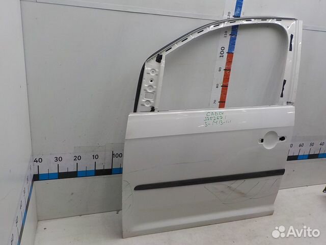 Дверь передняя левая на Volkswagen Caddy IV Дверь передняя левая на Volkswagen Caddy IV