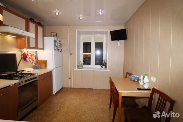 2-к квартира, 55.7 м², 1/9 эт.