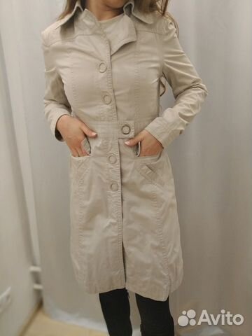 Серое/бежевое пальто на клёпках Серое/бежевое пальто на клёпках