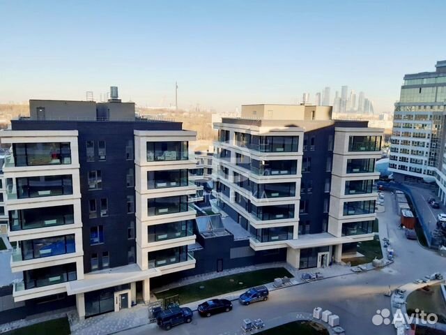 3-к квартира, 168.8 м², 2/8 эт.