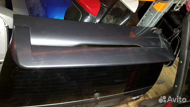 Крышка багажника Volvo V70 универсал 2.4 2004-2008