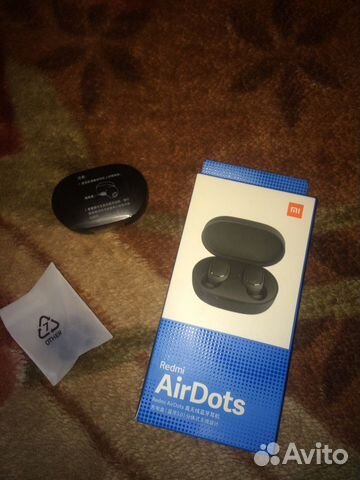 Redmi AirDots + чехлы