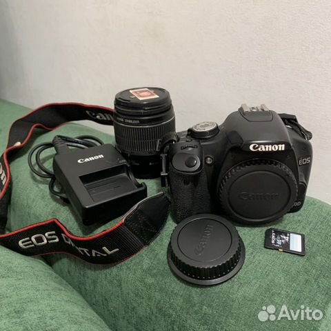 Зеркальный фотоаппарат Canon EOS 500D Зеркальный фотоаппарат Canon EOS 500D