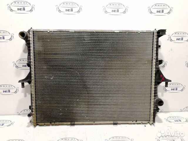 Радиатор охлаждения Volkswagen Touareg 5.0 2003-20