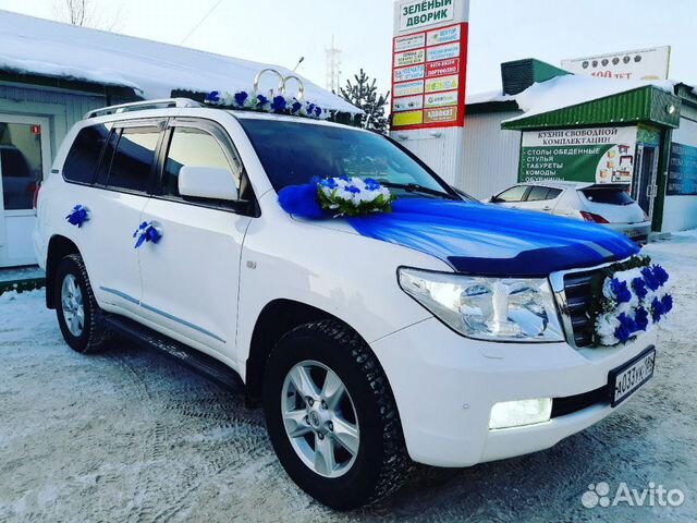 Аренда автомобиля с водителем Аренда автомобиля с водителем