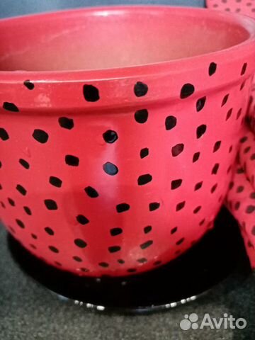 Шторы и горшок кашпо