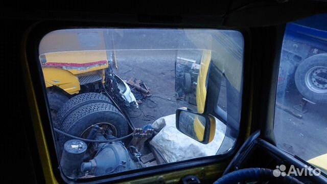 Стекло двери передней левой volvo 20768972