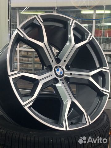 Диски R21 BMW X5 / X7 741 стиль