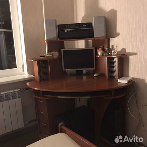 Угловой компьютерный стол б/у