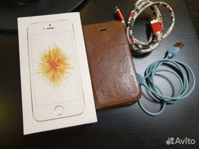 Apple iPhone SE 32gb Gold Apple iPhone SE 32gb Gold