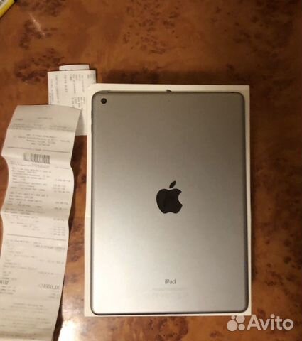 Продам iPad 2017 в идеальном состоянии (как новый) Продам iPad 2017 в идеальном состоянии (как новый)