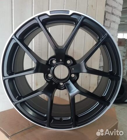Диски новые AMG R17 Mercedes C E class