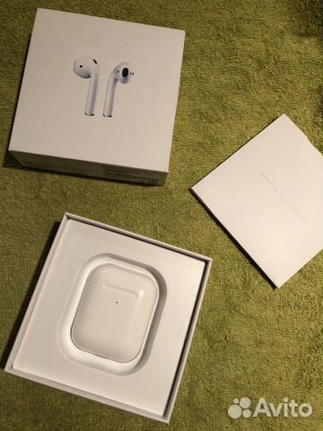 AirPods 2 AirPods 2