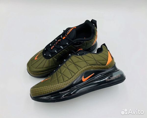 Nike Air Max 720-818