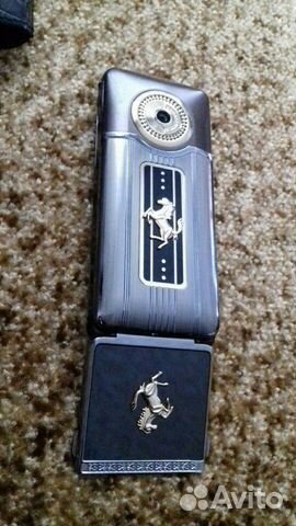 Телефон феррари