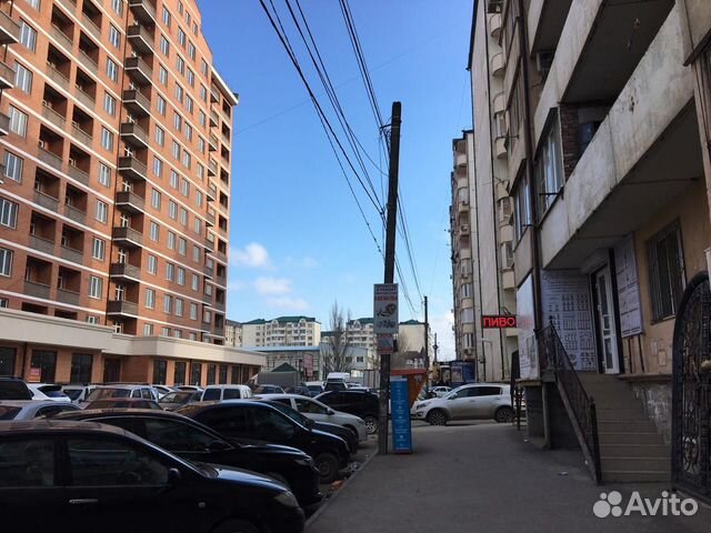 2-к квартира, 70 м², 1/10 эт. 2-к квартира, 70 м², 1/10 эт.
