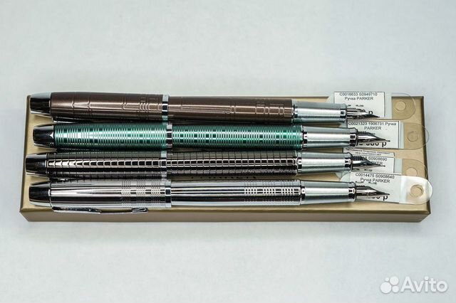 Ручка Parker перьевая Новая в подарочной коробке Ручка Parker перьевая Новая в подарочной коробке