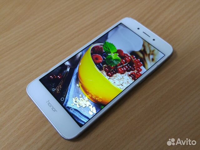 Смартфон Honor 6a