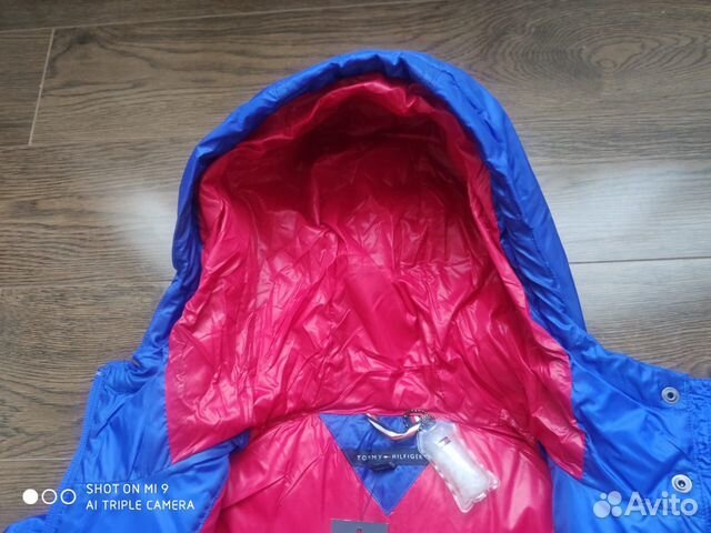 Новый пуховик Tommy Hilfiger Новый пуховик Tommy Hilfiger