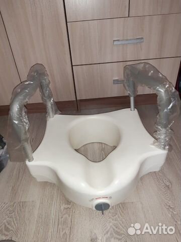 Сидение на унитаз