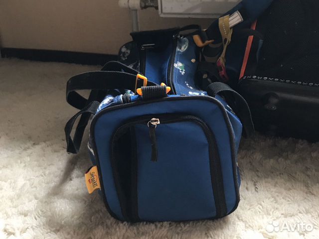 Школьный ранец и сумка для сменной одежды и обуви