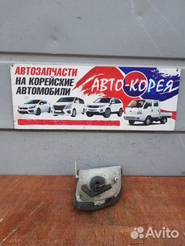 Поворотник передний левый Hyundai Starex H1 Поворотник передний левый Hyundai Starex H1