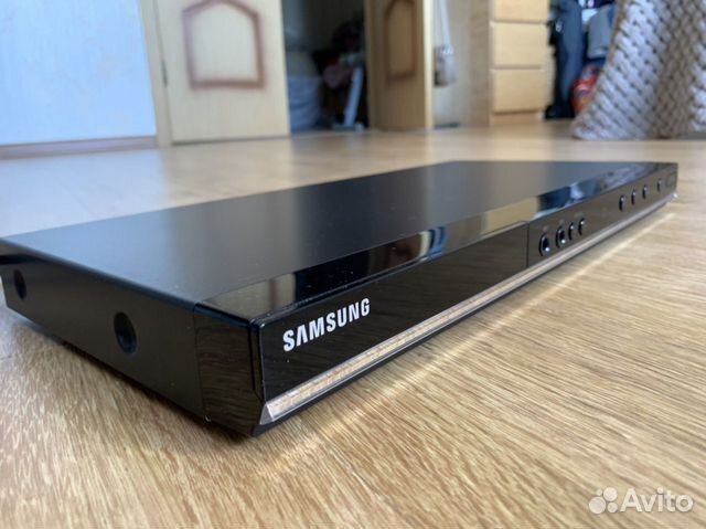 DVD плеер samsung DVD-C550KD