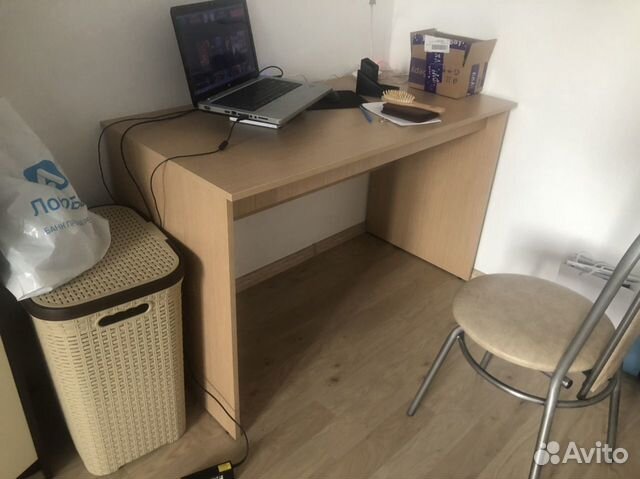 Письменный стол Письменный стол