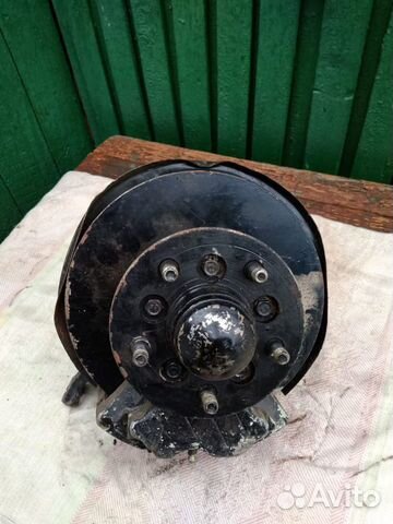 Поворотный кулак всборе 2140 с суппортом