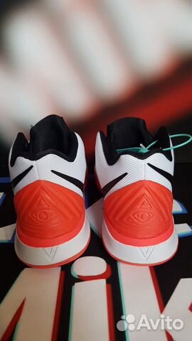 Кроссовки Nike Kyrie 5 р.40/US 7