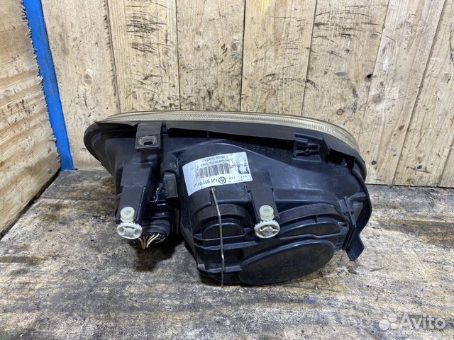 Фара передняя правая Volkswagen Golf 4 140844 Фара передняя правая Volkswagen Golf 4 140844