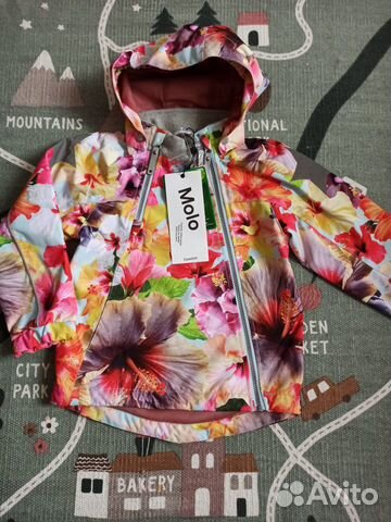 Новая ветровка Molo Hopla 110