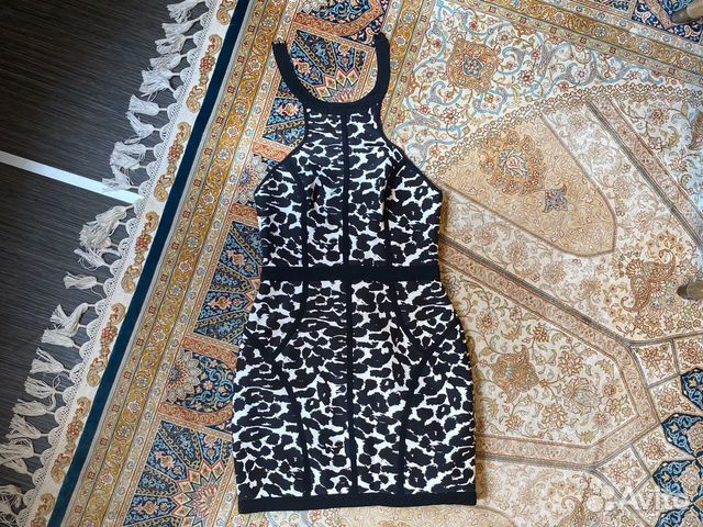 Платье короткое