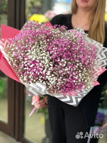 Букет из радужной гипсофилы