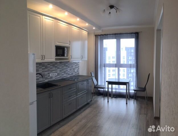 1-к квартира, 37 м², 25/25 эт.