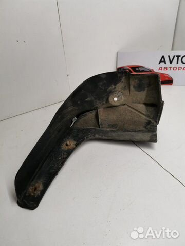 Брызговик задний правый Toyota Corolla E15