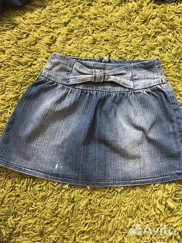 Комплект из платья и джинсовых юбок для девочки Комплект из платья и джинсовых юбок для девочки