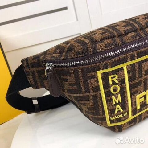 Новая сумка на пояс Fendi FF Новая сумка на пояс Fendi FF
