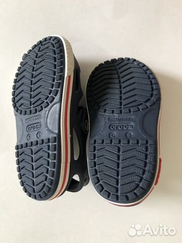 Crocs детские темно-синие сандали С5 - 22 размер Crocs детские темно-синие сандали С5 - 22 размер